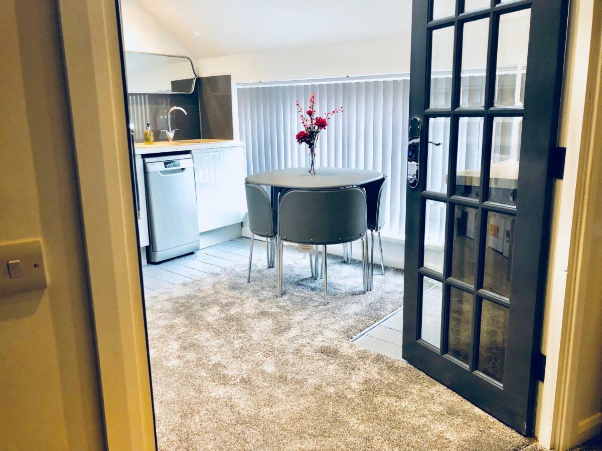 Luxury Apartment Blackpool Bagian luar foto